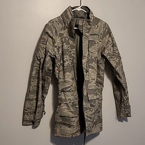 USAF issue, military GORE TEX waterproof APECS jacket/parka, Almost new